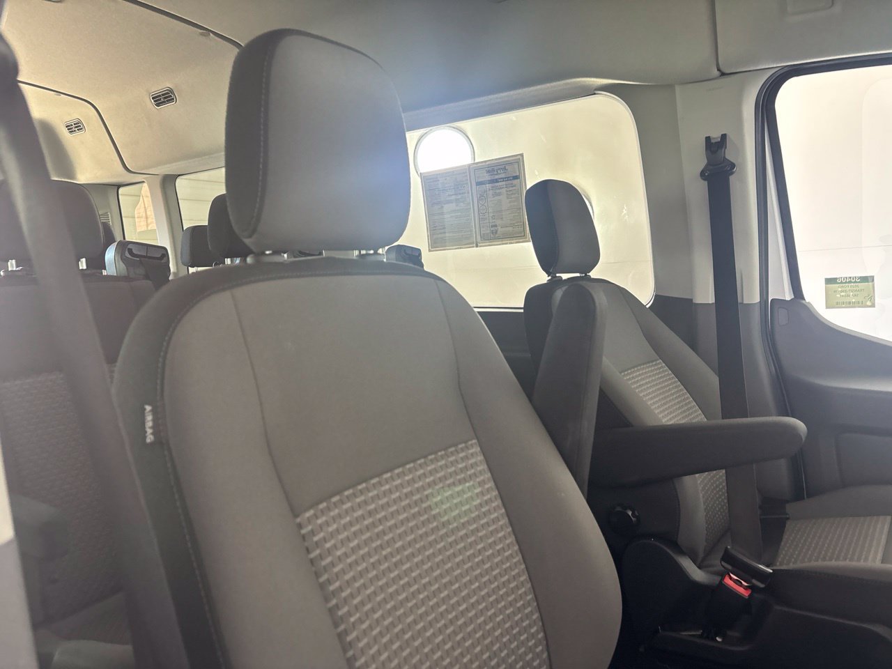 Used 2025 Ford Transit 350 XLT RWD image 22