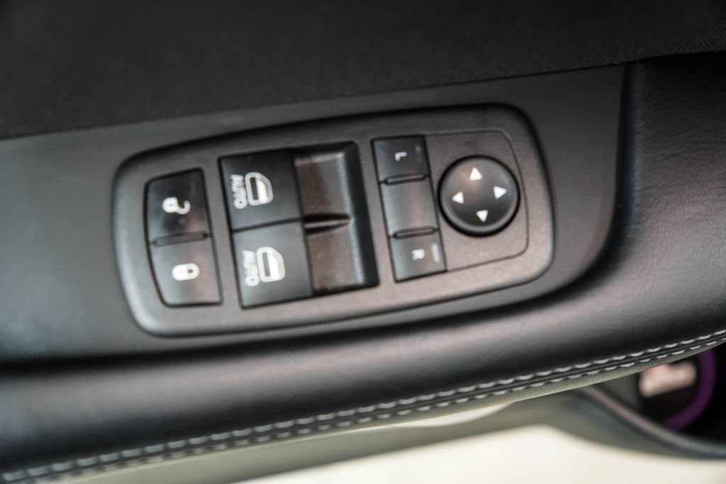 Used 2022 Dodge Challenger R/T Scat Pack RWD image 38