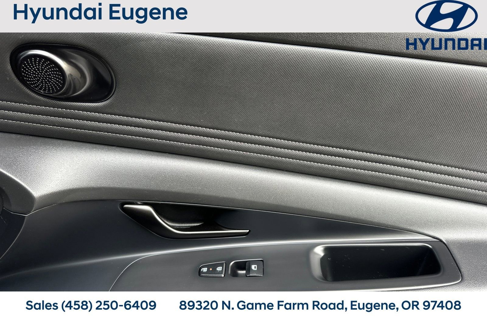 Used 2025 Hyundai Elantra Sport w/ Cargo Package image 22