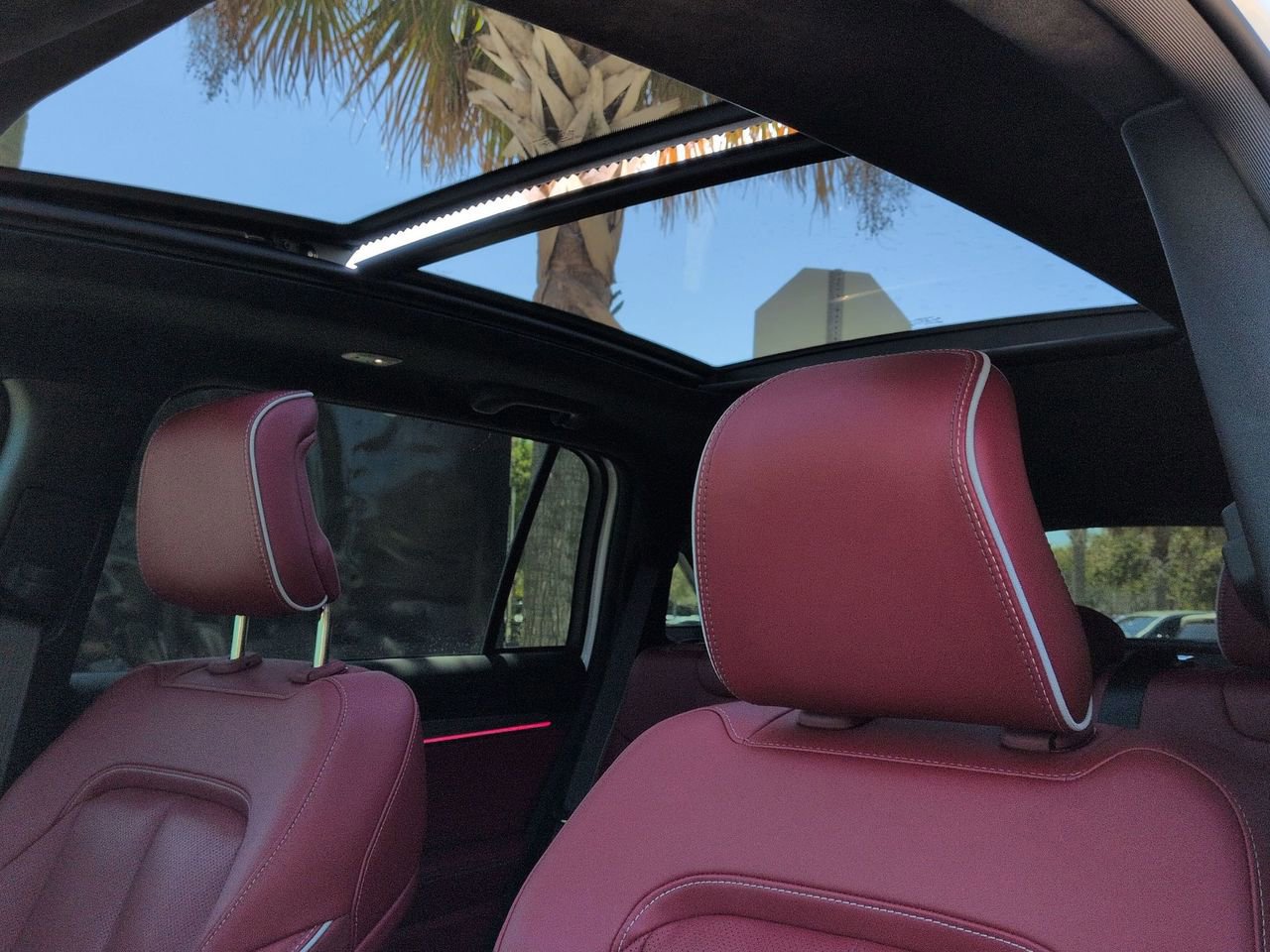 Used 2025 Jeep Wagoneer S Launch Edition image 18