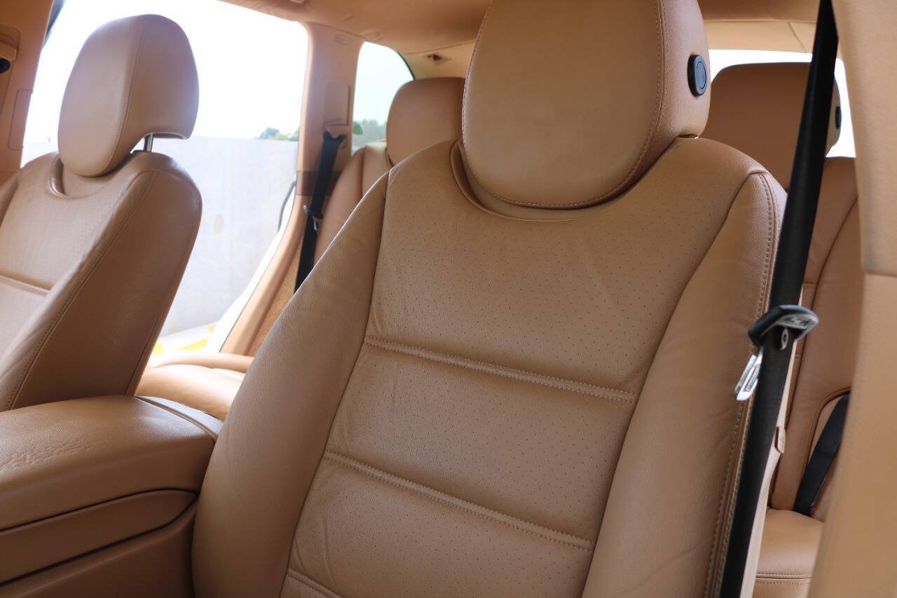 Used 2008 Porsche Cayenne AWD/4WD image 14