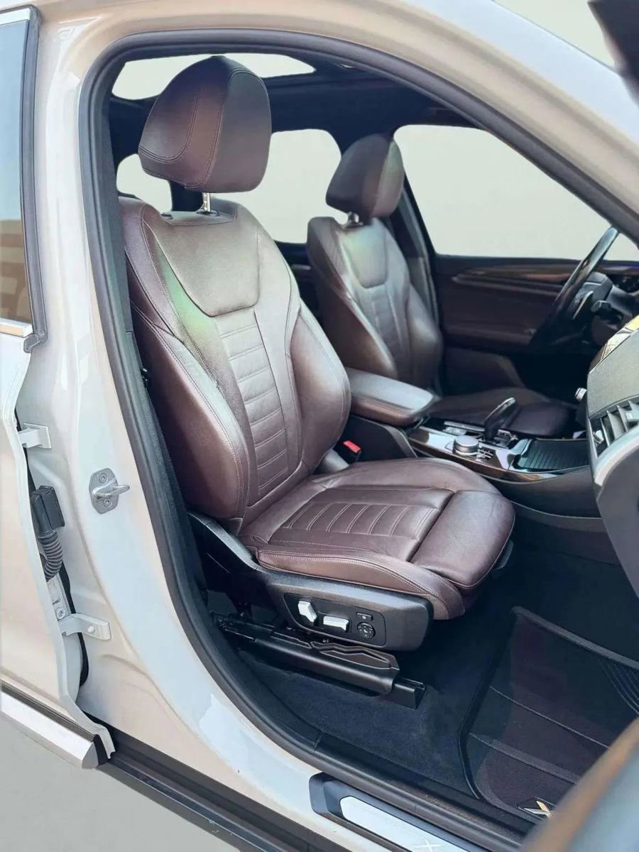 Used 2018 BMW X3 xDrive30i image 26