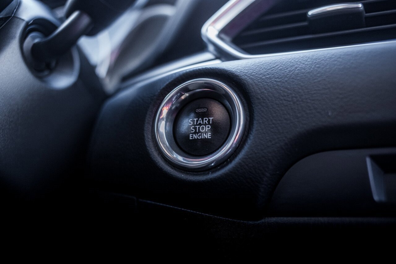 Used 2023 MAZDA CX-5 Carbon Edition image 25