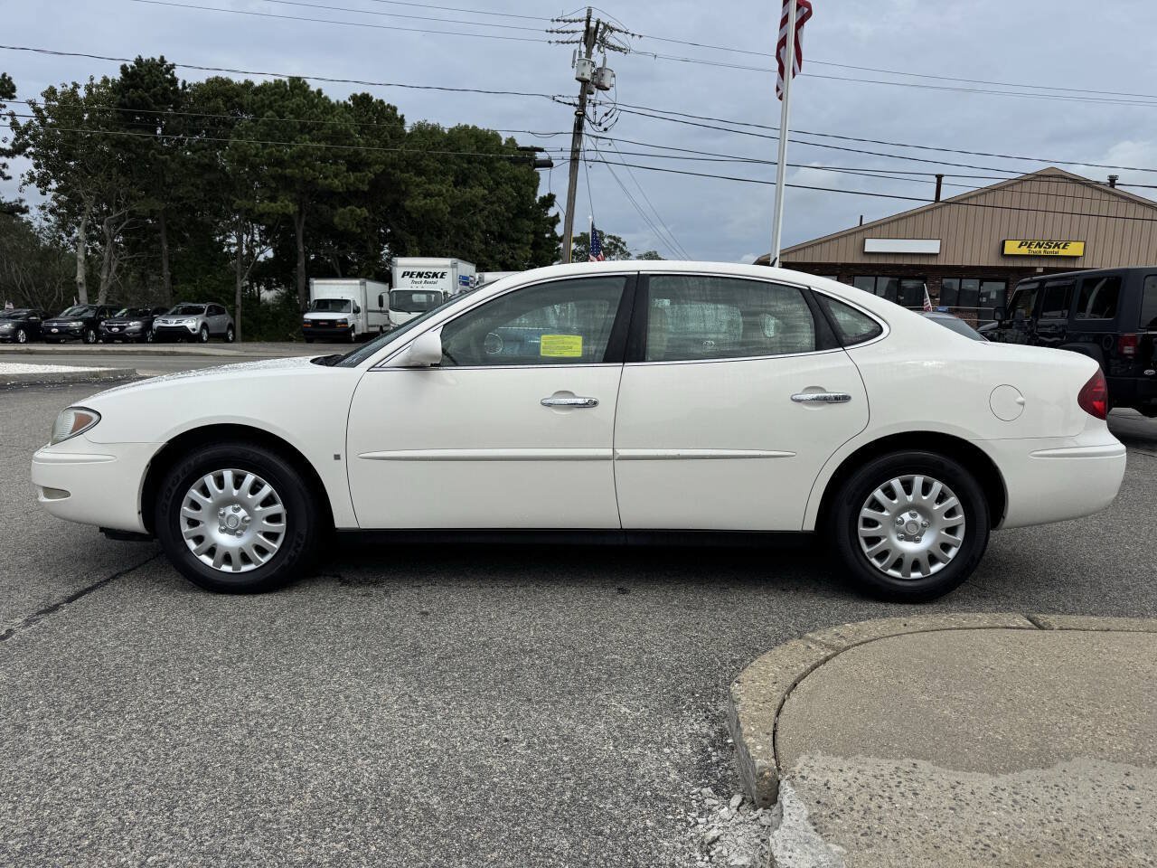 Used 2007 Buick LaCrosse CX FWD image 5
