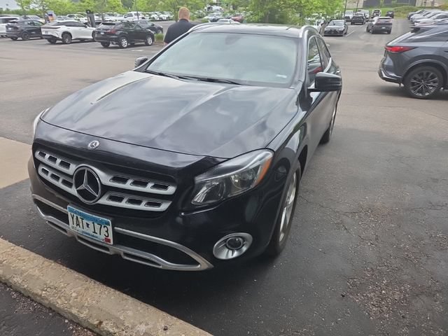 Used 2018 Mercedes-Benz GLA 250 4MATIC image 2