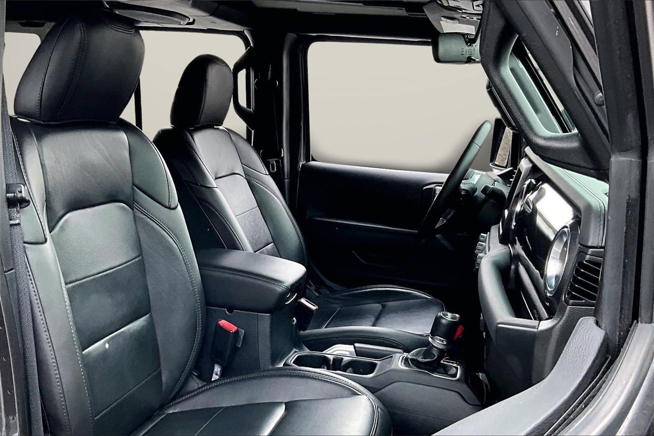 Certified 2021 Jeep Wrangler Unlimited Sahara image 22