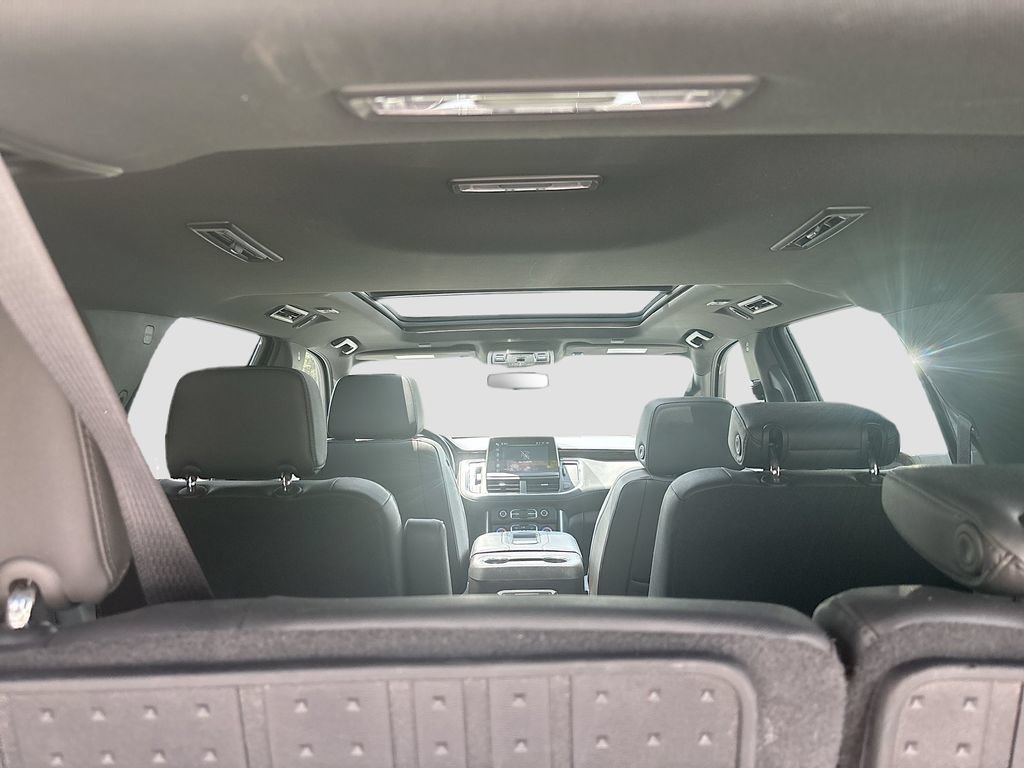 Used 2023 Chevrolet Tahoe Z71 AWD/4WD image 24