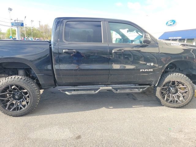 Used 2023 RAM 1500 Big Horn image 2
