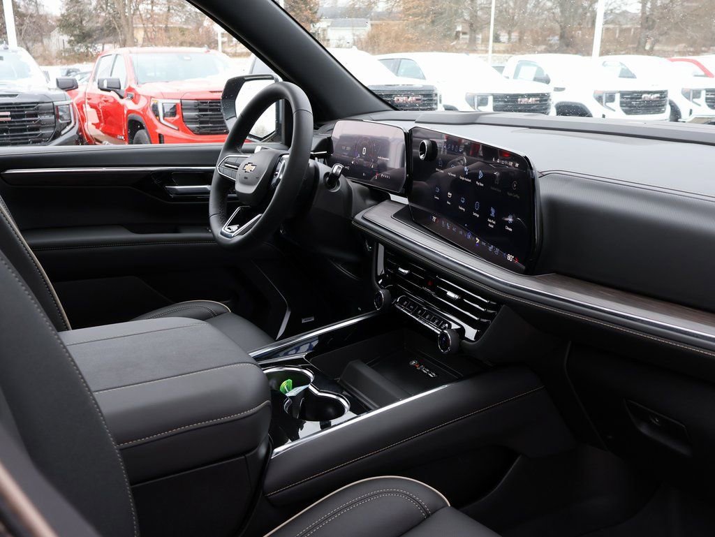 New 2025 Chevrolet Suburban Premier w/ Sun And Tow Package image 47