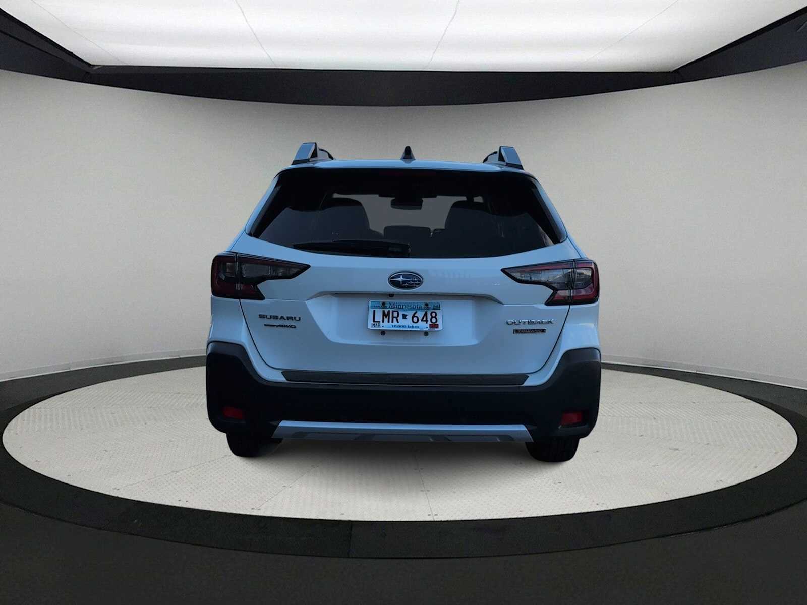 Used 2024 Subaru Outback Touring image 7