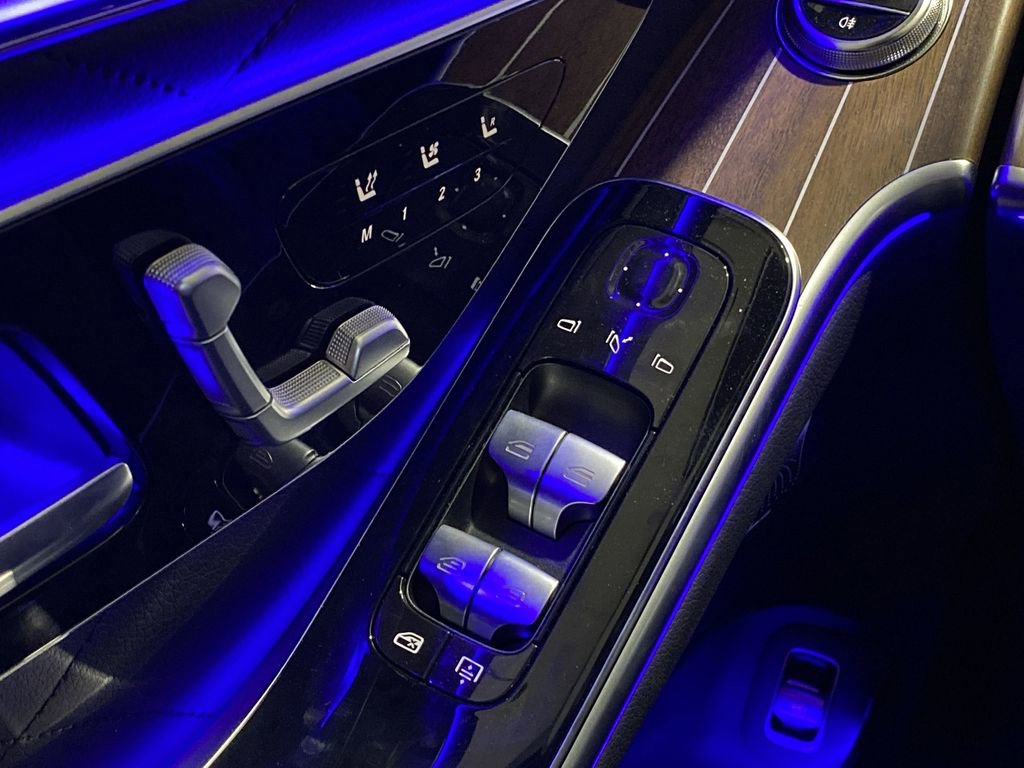 New 2026 Mercedes-Benz S 580e 4MATIC Sedan image 9