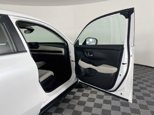 Used 2024 Honda HR-V LX image 28
