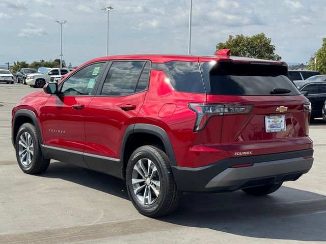 New 2026 Chevrolet Equinox LT image 3