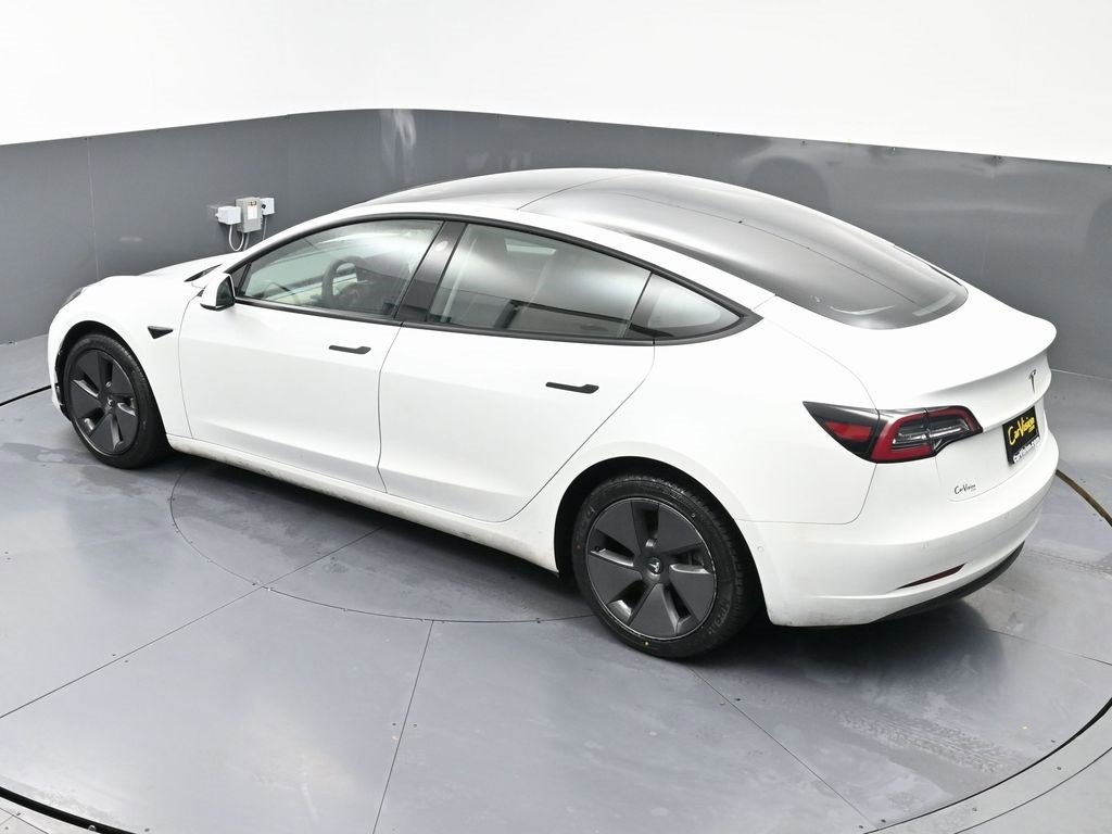 Used 2021 Tesla Model 3 Standard Range Plus image 48