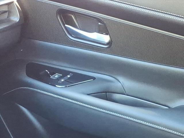 Certified 2025 Nissan Murano SV w/ Cargo Package image 17