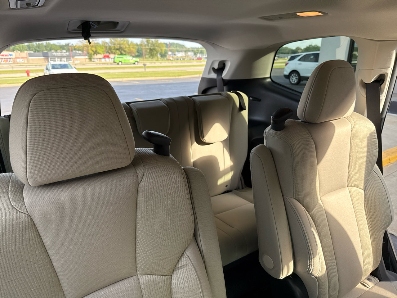 Used 2022 Subaru Ascent Premium w/ Convenience Package image 13