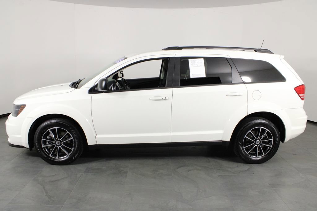 Used 2018 Dodge Journey SE w/ Blacktop Package image 10