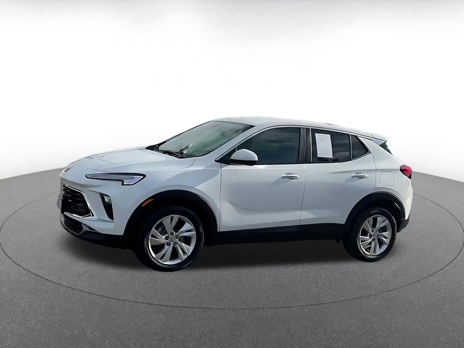 Used 2025 Buick Encore GX Preferred image 8