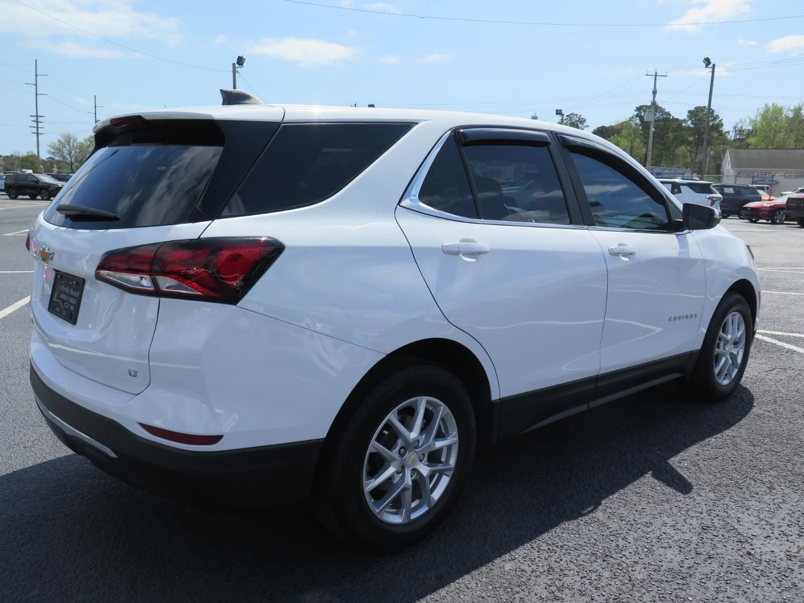 Used 2022 Chevrolet Equinox LT FWD image 3