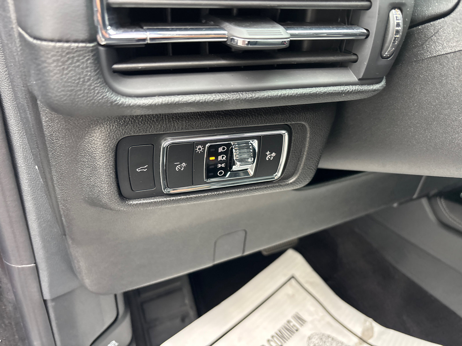 Certified 2022 Lincoln Corsair Reserve w/ Elements Package FWD image 14