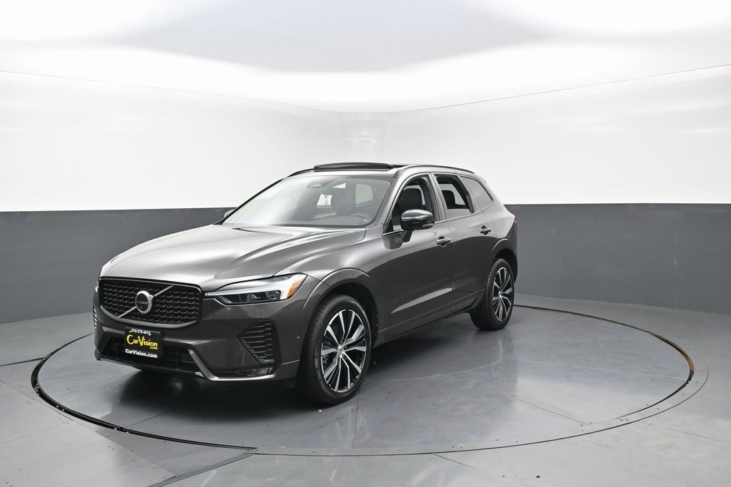 Used 2023 Volvo XC60 B5 Plus image 5