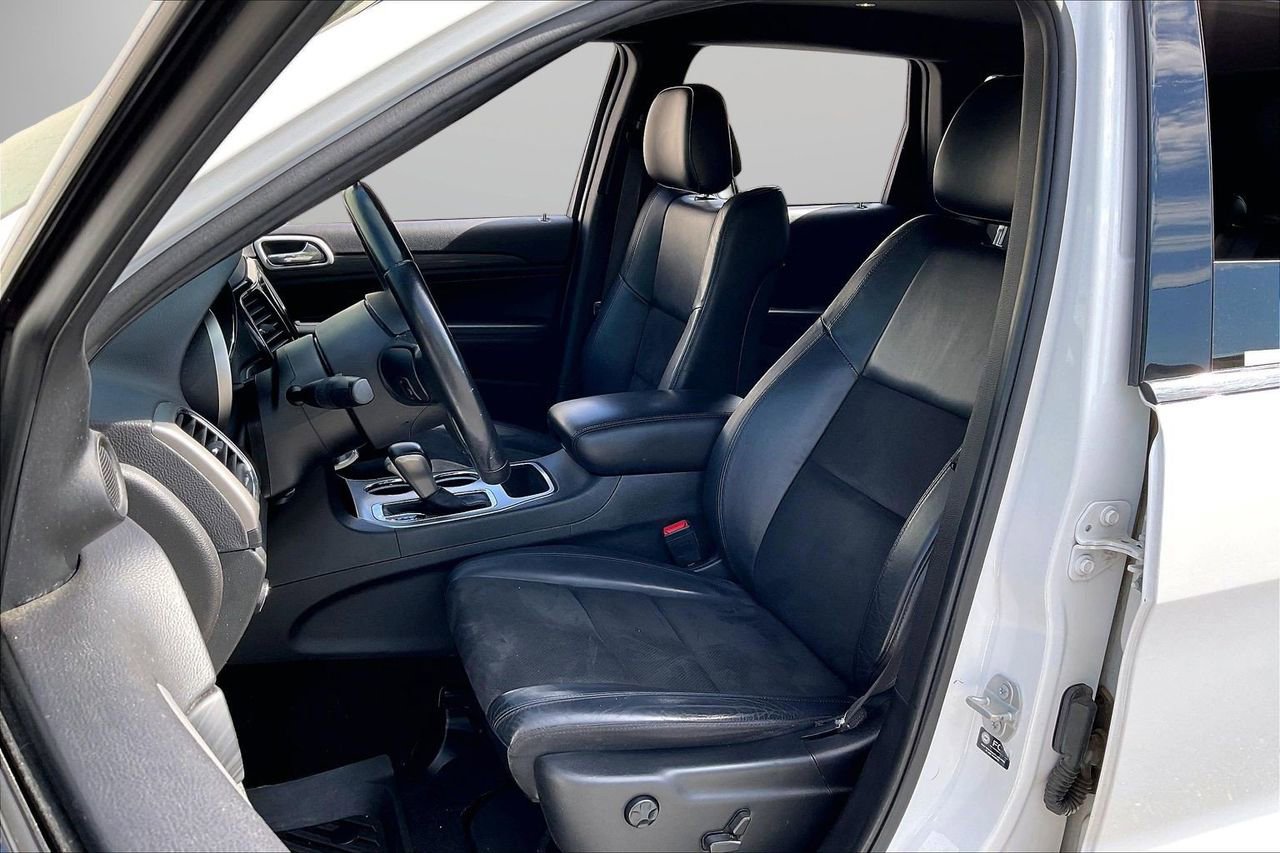 Certified 2021 Jeep Grand Cherokee Laredo X RWD image 22