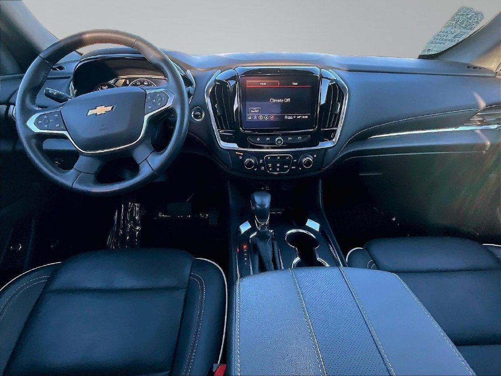 Used 2022 Chevrolet Traverse Premier AWD/4WD image 9
