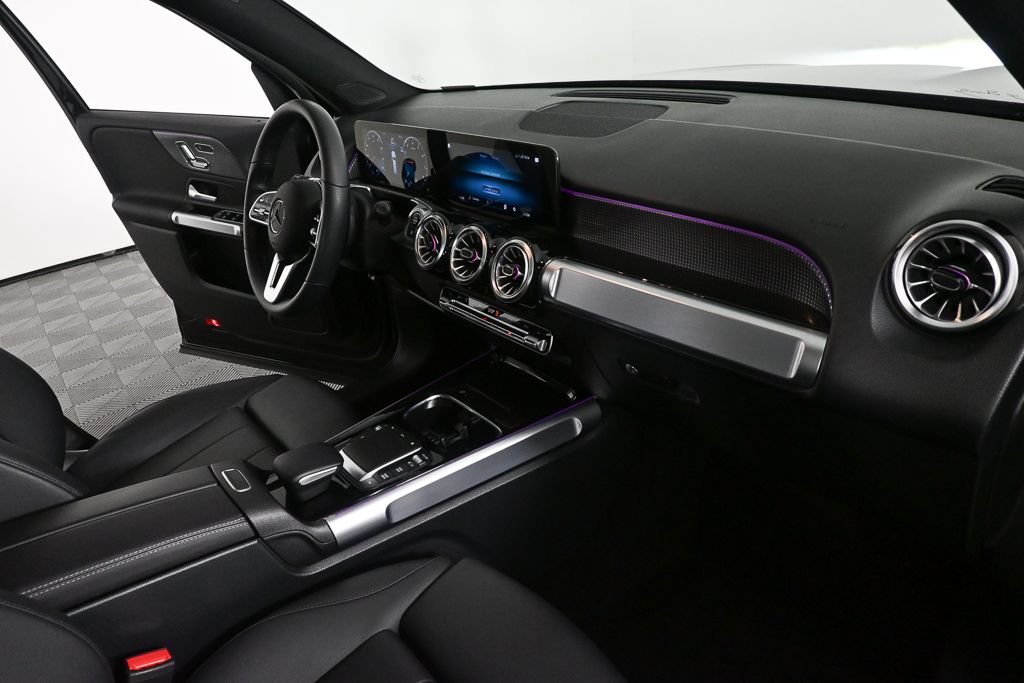 Certified 2022 Mercedes-Benz GLB 250 image 24