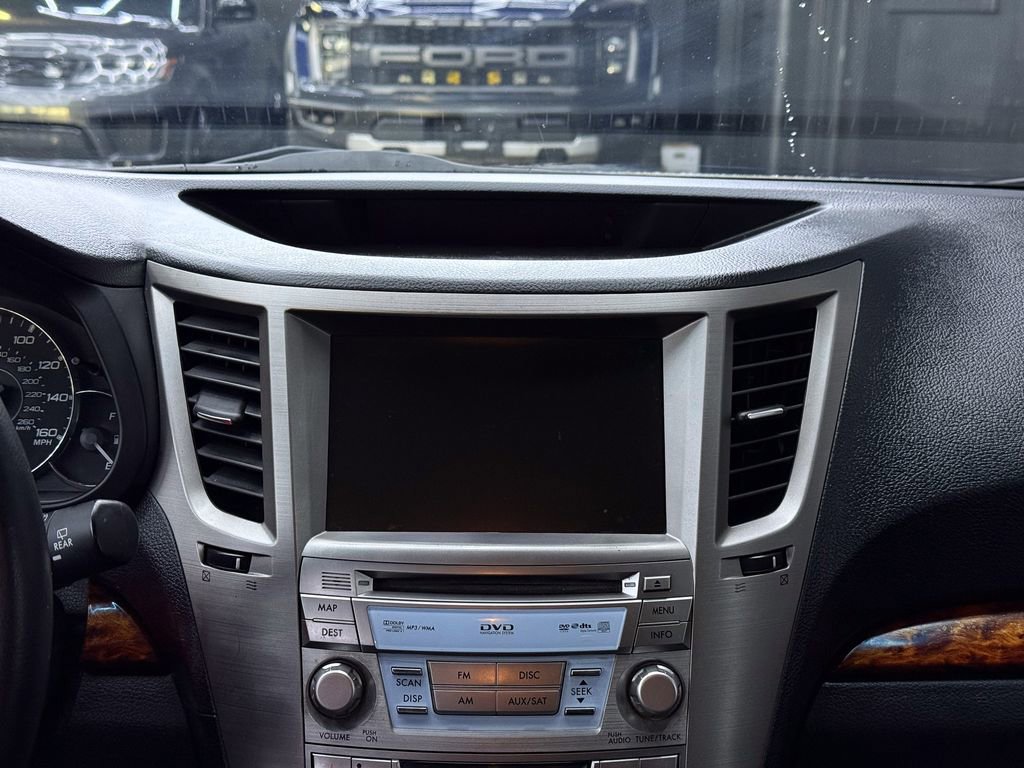 Used 2012 Subaru Outback 3.6R Limited image 22