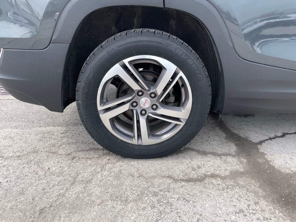 Used 2018 GMC Terrain SLT w/ Preferred Package FWD image 11