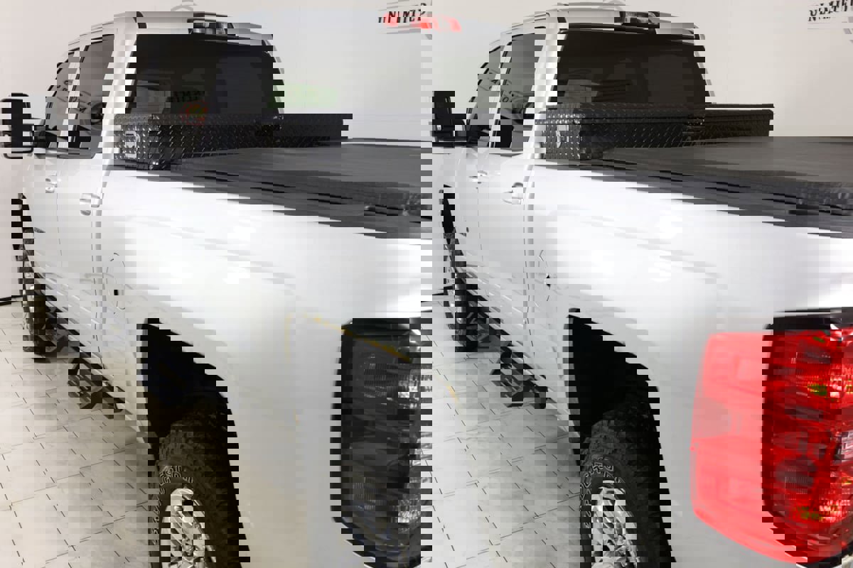 Used 2016 Chevrolet Silverado 2500 LT w/ LT Convenience Package image 45