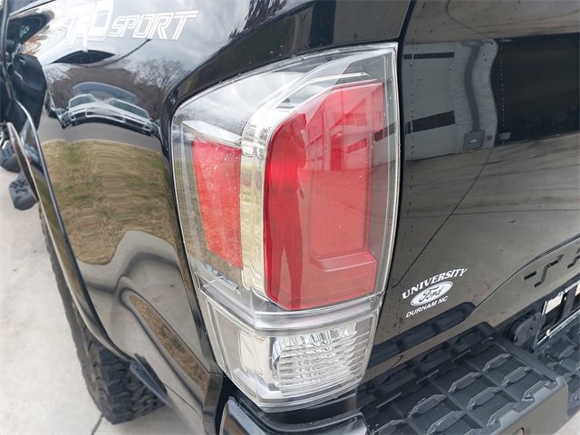 Used 2021 Toyota Tacoma TRD Sport image 31