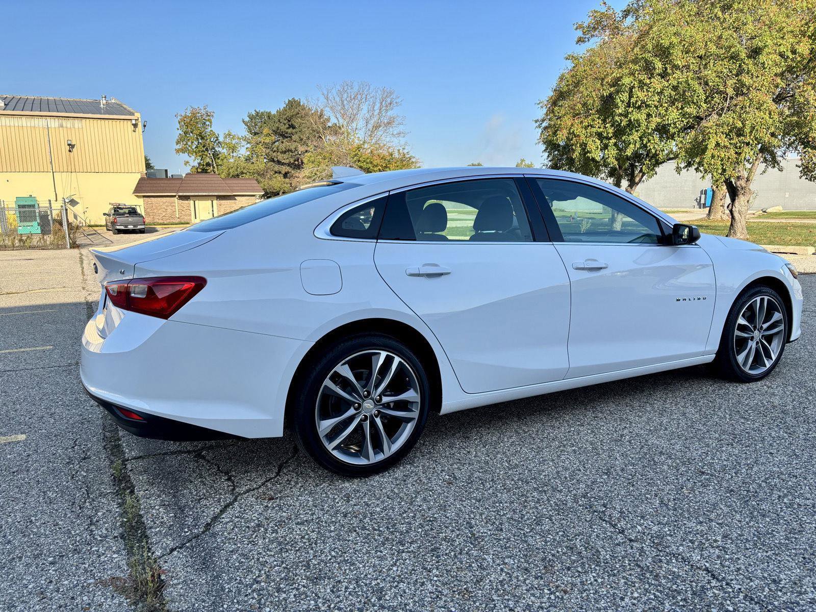 Used 2023 Chevrolet Malibu LT image 6