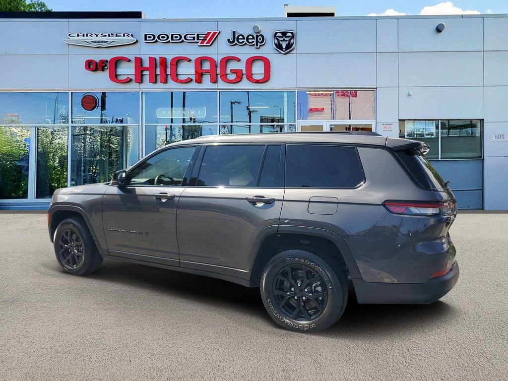 Used 2024 Jeep Grand Cherokee L Laredo AWD/4WD image 5