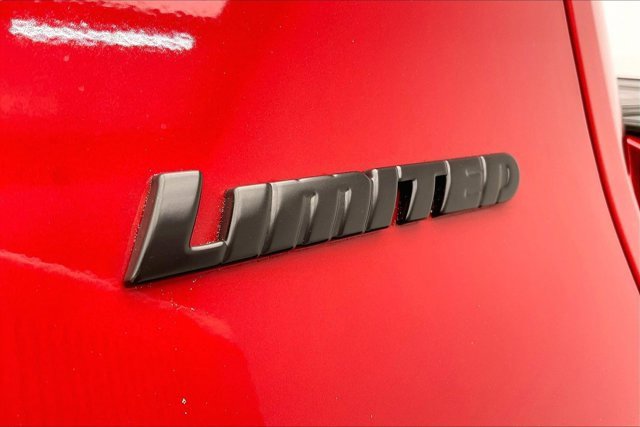 Used 2023 Toyota Tundra Limited image 7