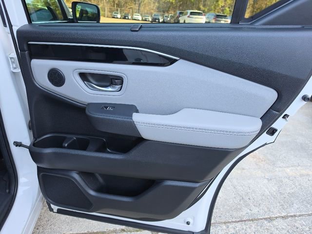 Used 2023 Honda Pilot Touring image 16