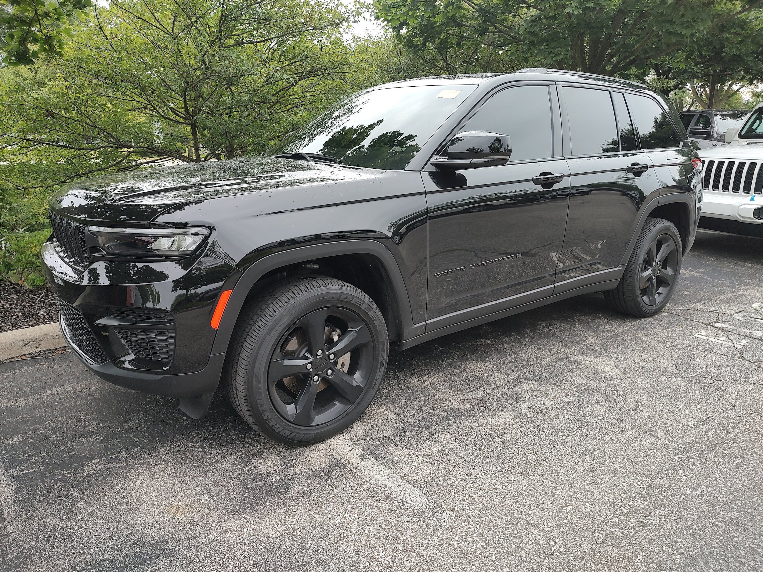 Certified 2025 Jeep Grand Cherokee Altitude