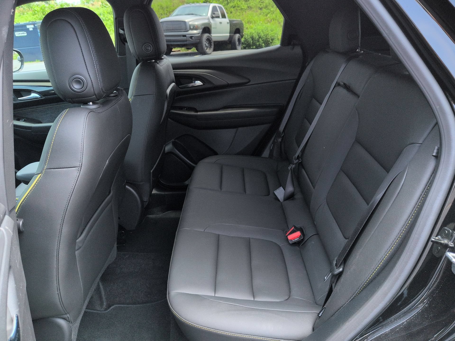 Certified 2024 Chevrolet TrailBlazer ACTIV w/ Convenience Package AWD/4WD image 23