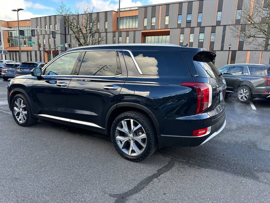 Used 2022 Hyundai Palisade SEL w/ 8P Bench Seat Package image 4