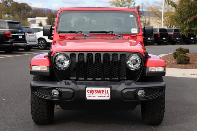 Used 2023 Jeep Gladiator Willys image 6