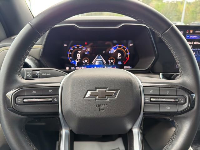 Used 2024 Chevrolet Colorado ZR2 w/ Technology Package AWD/4WD image 27