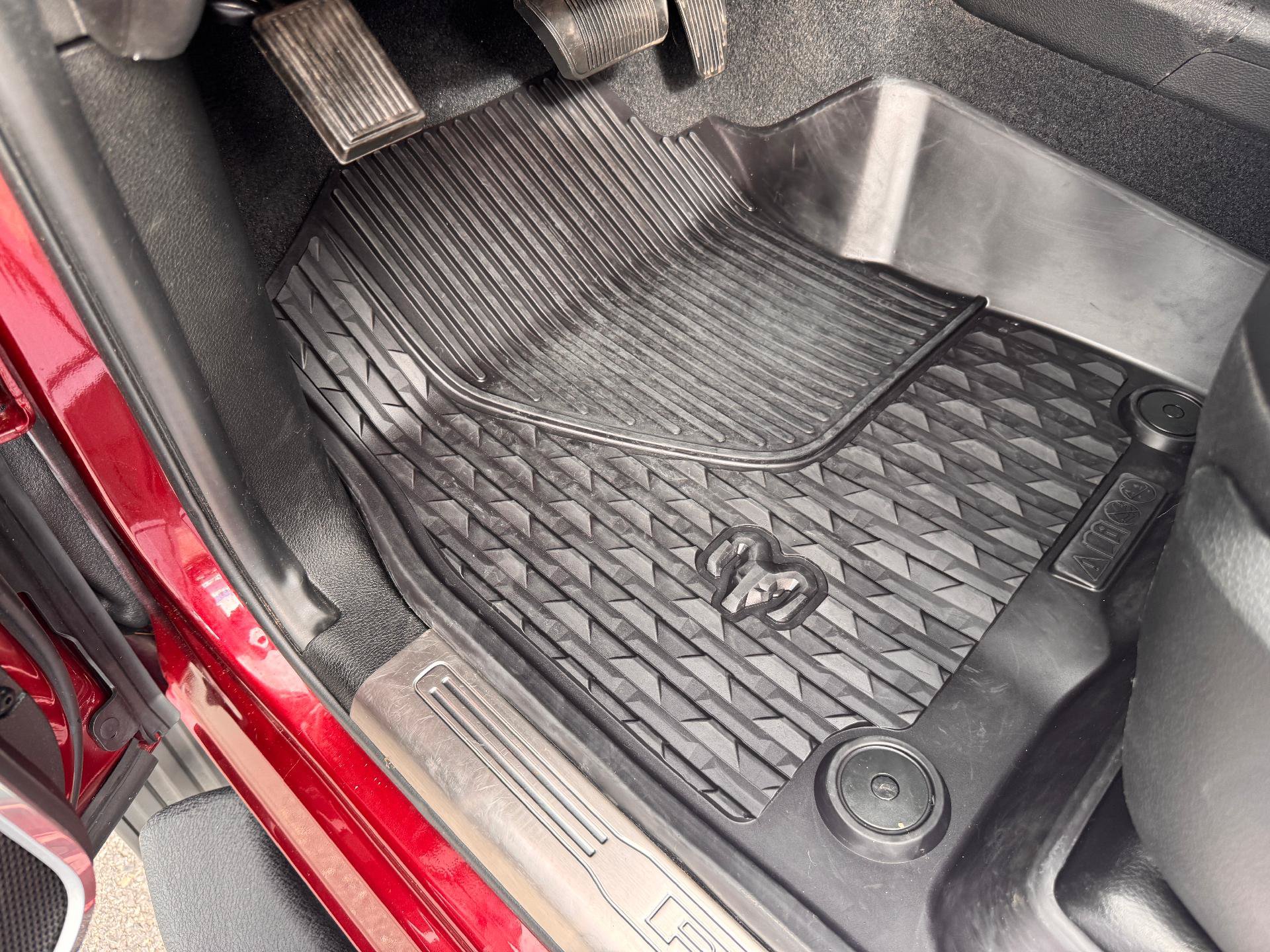 Used 2019 RAM 2500 Laramie AWD/4WD image 13