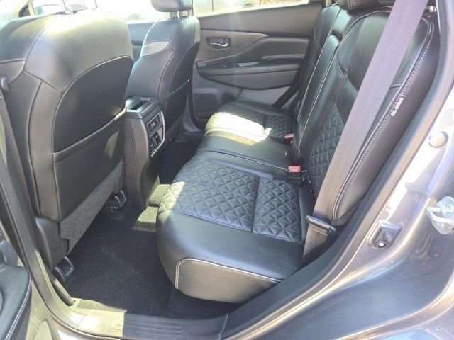 Used 2019 Nissan Murano Platinum AWD/4WD image 16