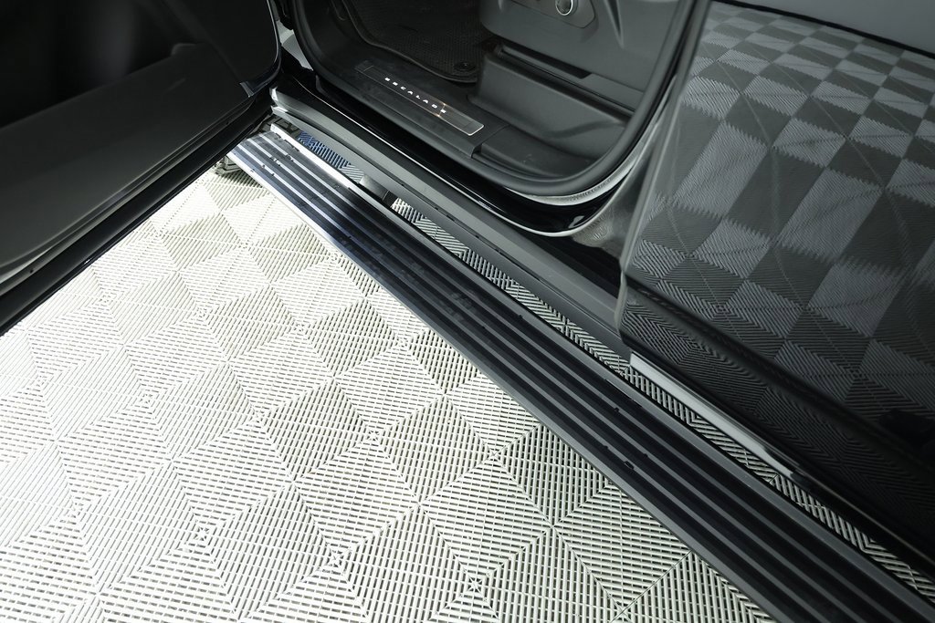 Used 2024 Cadillac Escalade ESV V w/ LPO, Floor Liner Package image 22