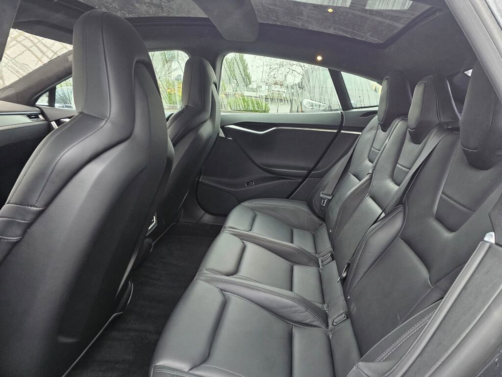 Used 2015 Tesla Model S P85D image 20