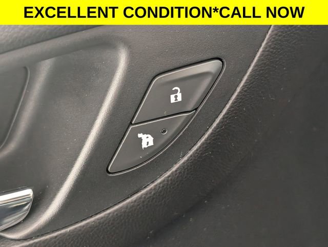 Used 2018 Chevrolet Equinox LT image 11