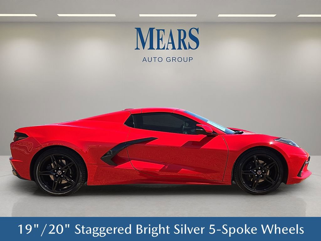 Used 2025 Chevrolet Corvette Stingray Premium Conv w/ 3LT RWD image 7