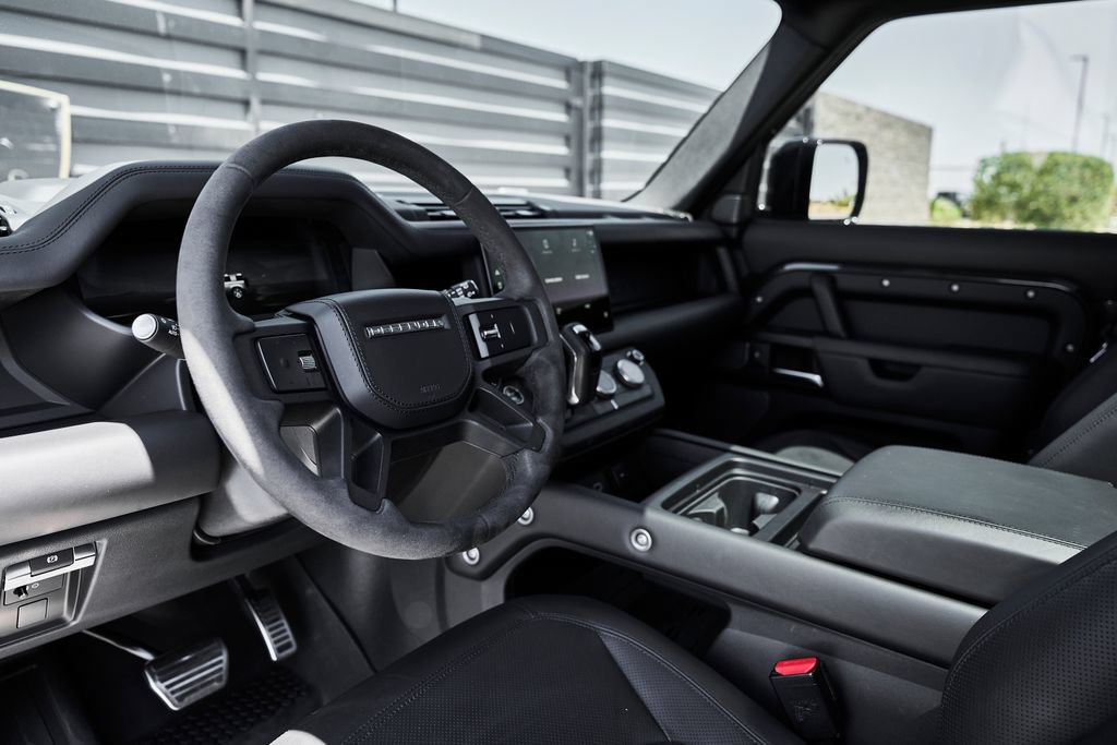Used 2023 Land Rover Defender 110 Carpathian Edition AWD/4WD image 2