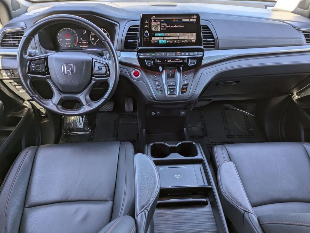 Used 2025 Honda Odyssey Sport-L image 24