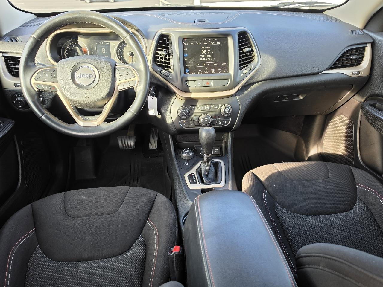 Used 2016 Jeep Cherokee 75th Anniversary image 9